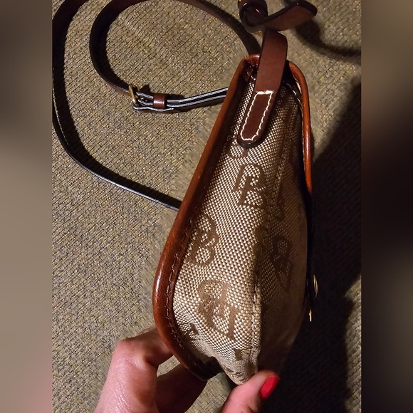 Dooney and Bourke Monogrammed Tan Canvas and Leather Mini Crossbody EUC - Picture 5 of 13